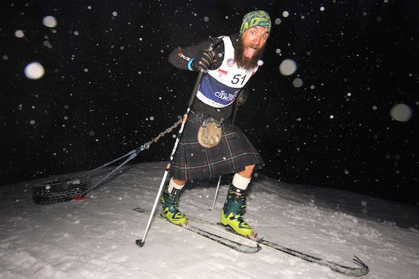 Bilan des Millet Ski Touring Courchevel 2015 3 Steve Hammond déguisé en Ecossais qui tire un pneu ?