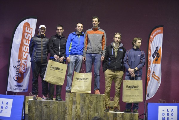 Raid des Collines 2015 : Peyvel / Montagny s'imposent 1 Raid des collines 2015 - podium