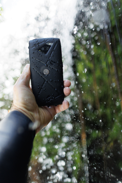 CROSSCALL X5, un nouveau smartphone avec Action-Cam intégrée - Outdoor Edtions