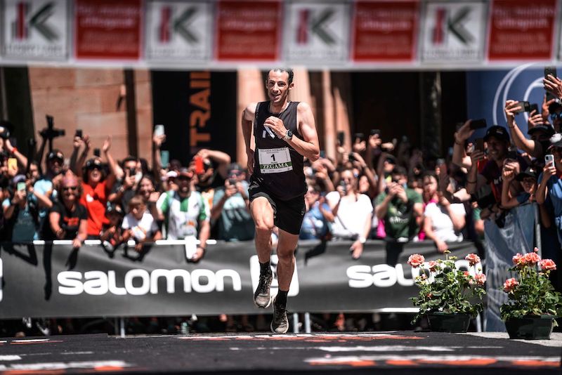 Kilian-Jornet-victoire-et-record-zegama
