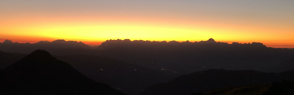 La belle ligne de Michel Lanne dans les Aravis 7 Chaine des Aravis du Mont Charvin à la pointe d'Areu